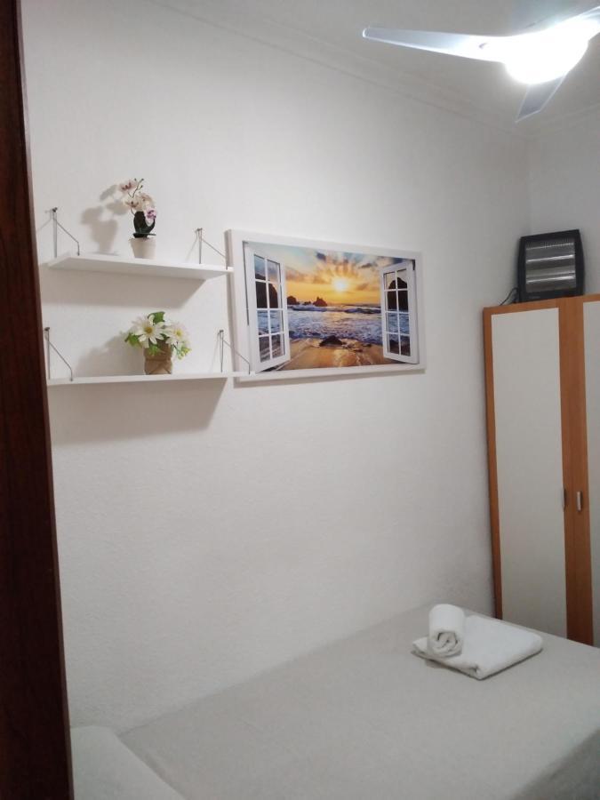 Cozy Single Room Mercado Central Аликанте Экстерьер фото